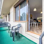 Sunny Apartment In Studentski Grad, Behind Unss
