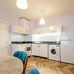Sunny Apartment In Studentski Grad, Behind Unss