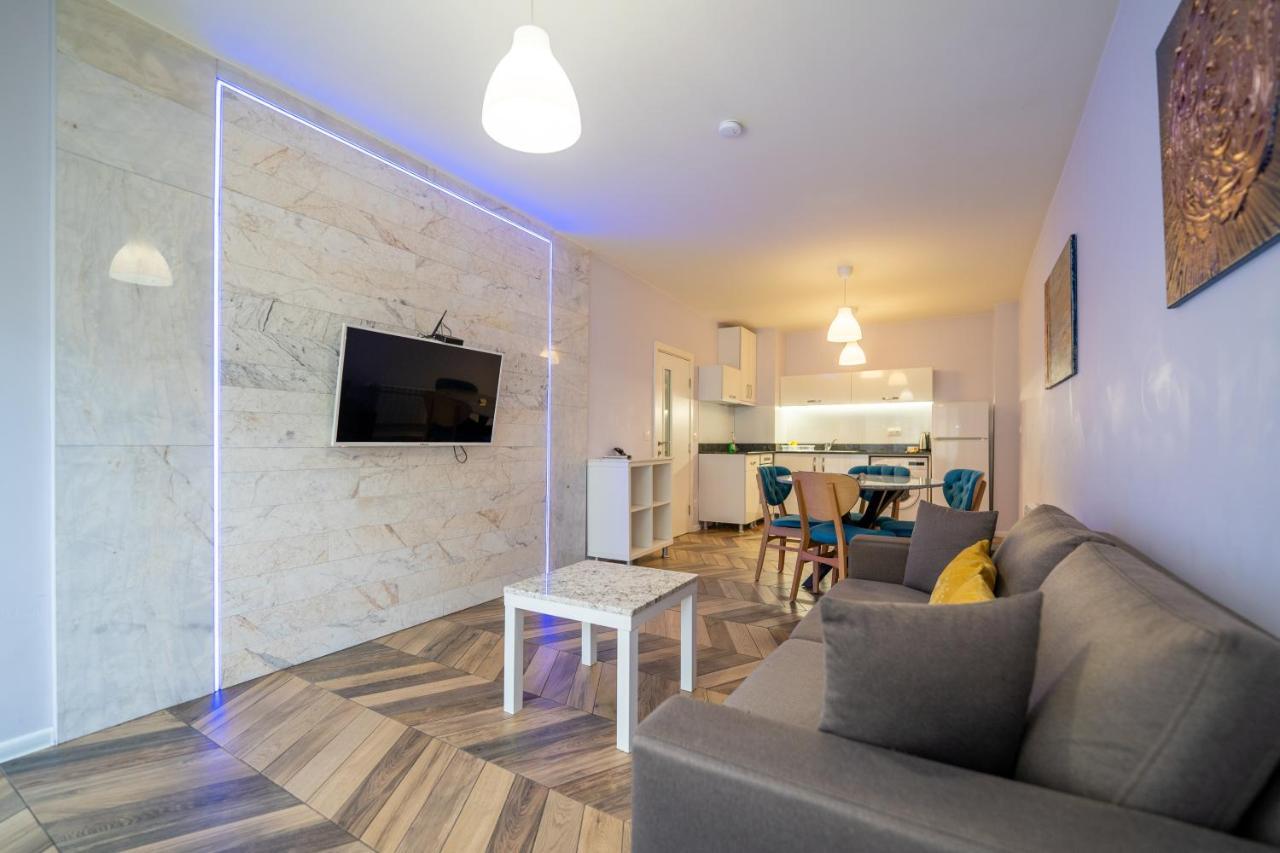 Apartemen Sunny In Studentski Grad, Behind Unss Sofia